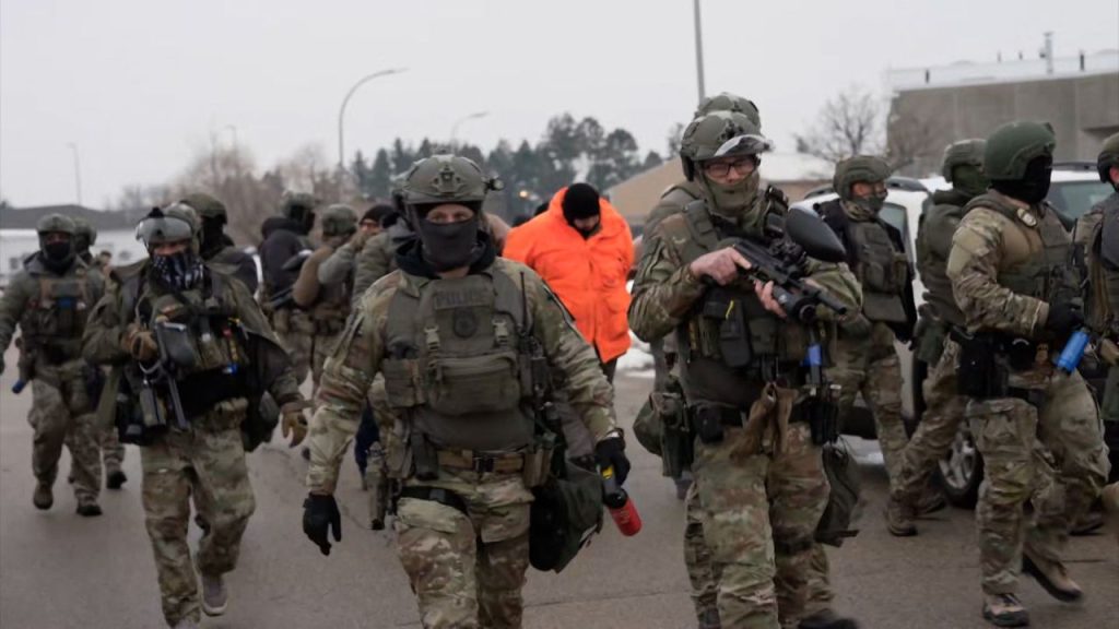 CNN’s Omar Jimenez runs as tensions flare up in Minneapolis