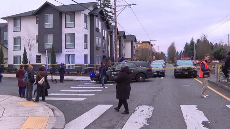 Neighbors at East Portland apartments describe aftermath of Border Patrol shooting