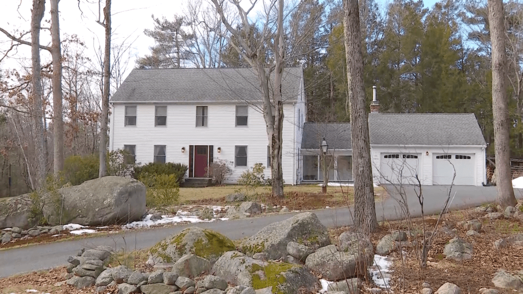 Mannequins, images found in home of man in child pornography case, sources say