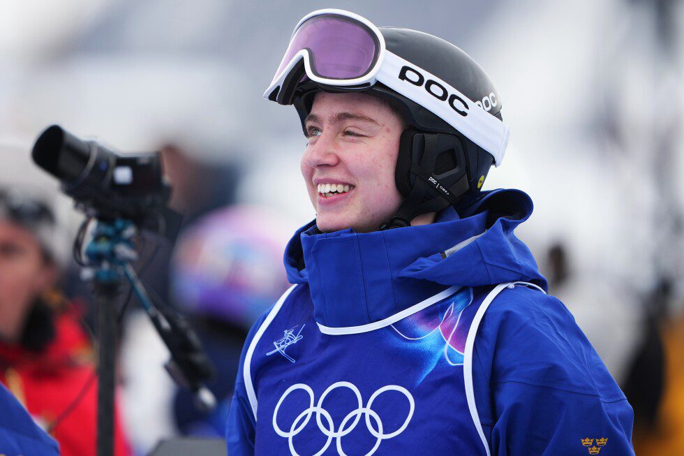 Transgender skier Elis Lundholm's Winter Olympics journey