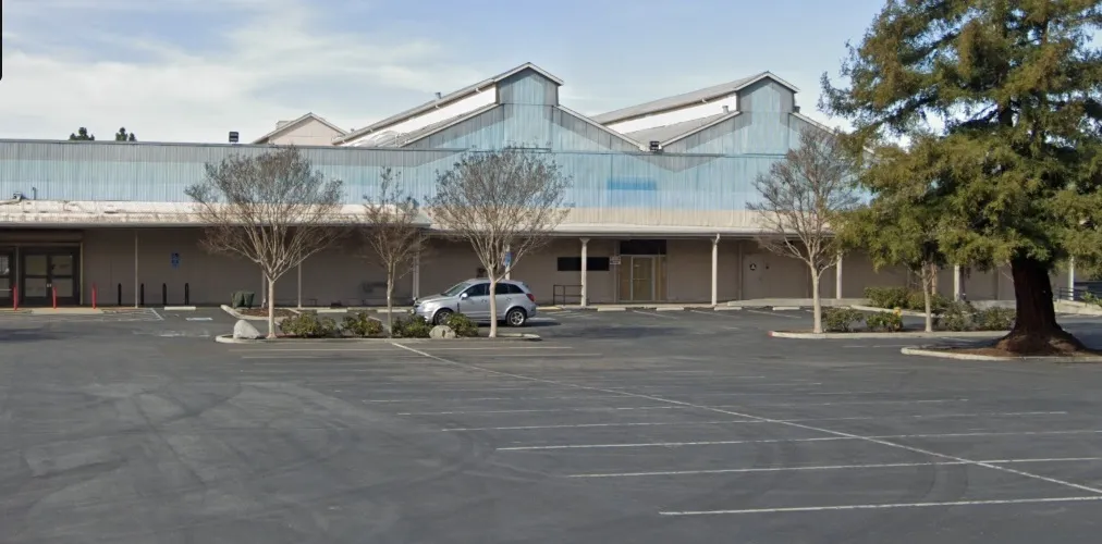 Condos Proposed for Former Fry's Electronics Site in Palo Alto
