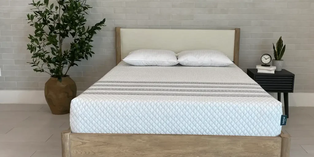 The Leesa Sapira Hybrid: Our Top-Rated Comfortable Mattress in 2026