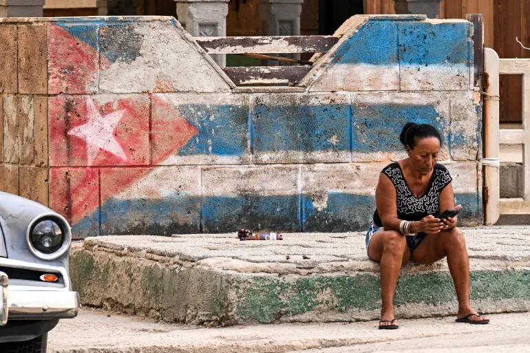 Stock markets react as Russia considers fuel support for Cuba and Canada pledges food aid