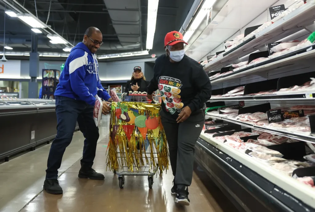 Living Fresh Market's Black History Month 60-Second Shopping Spree Winners Revealed