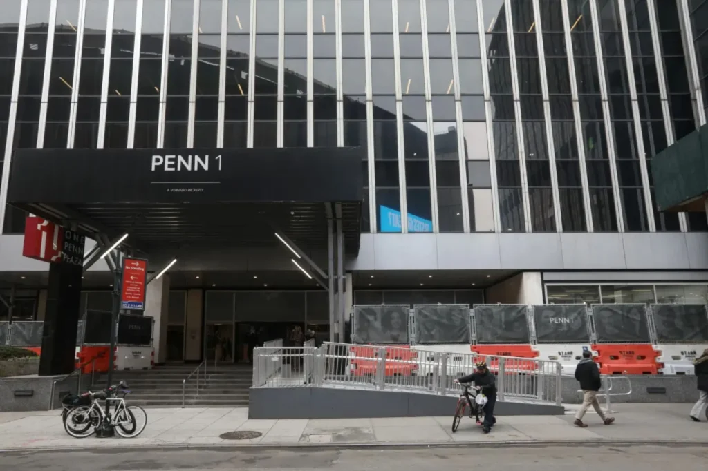 PENN District poised to grow by another block, replacing ‘junky retail’ — NYC loses retail giant