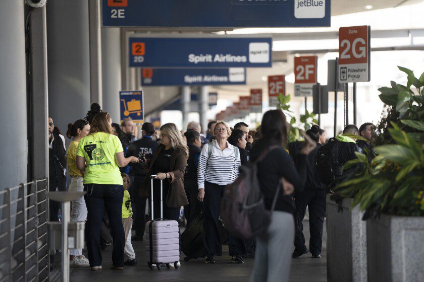 Chicago hotel industry buoyed by domestic and leisure travel in 2025