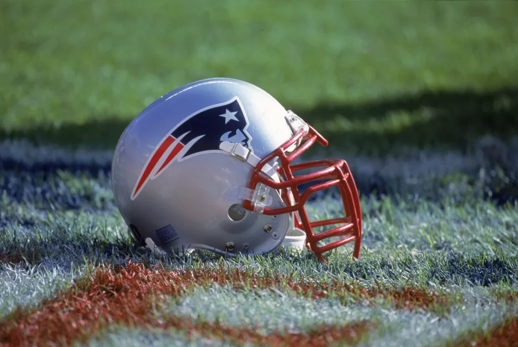 Former Patriots Quarterback, College Hall of Famer, Dies at 58