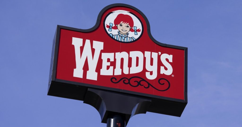 Wendy’s closes 5%-6% of stores, keeps Biggie Deals for customers