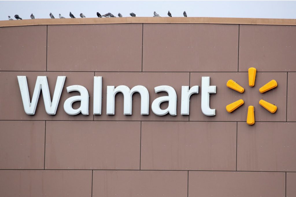 Walmart is selling a $99 tennis bracelet for just $15, and it makes a great Valentine’s Day gift