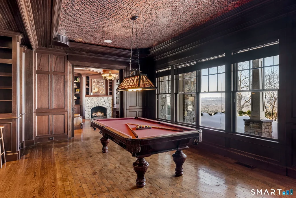 Property of the week: Luxurious CT home with extraordinary view and a pool
