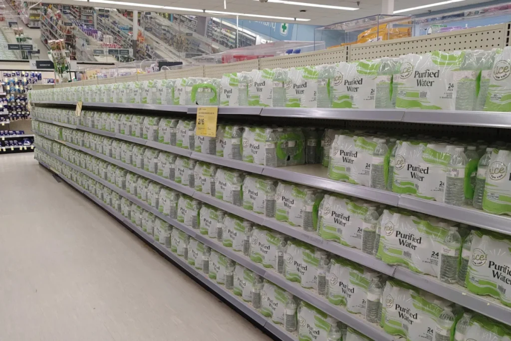 Minnesota Resident Shocked by Walgreens' Bottled Water Display