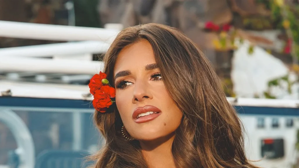 Jessie James Decker's stunning post-baby bikini body with husband Eric wows fans