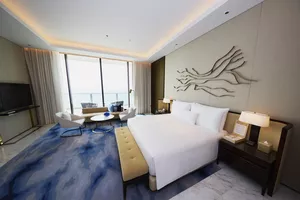 Hotel decorators' secrets: blackout shades, light switches and more