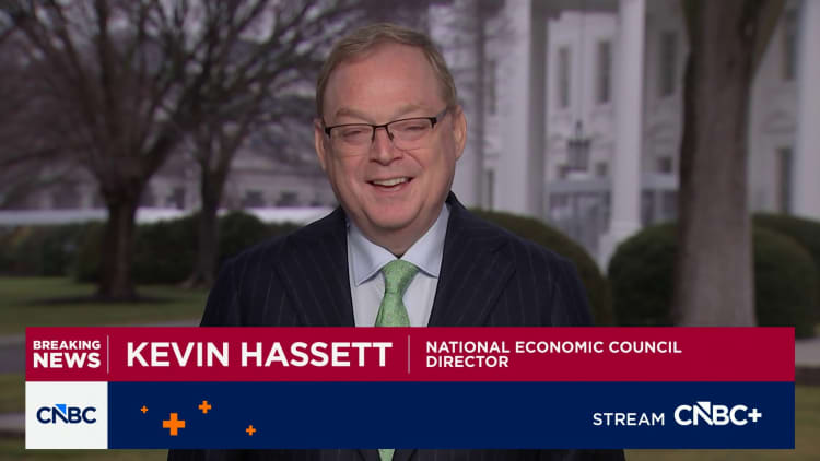 Stock market reacts as tough jobs report puts Trump's Iran war plans to the test