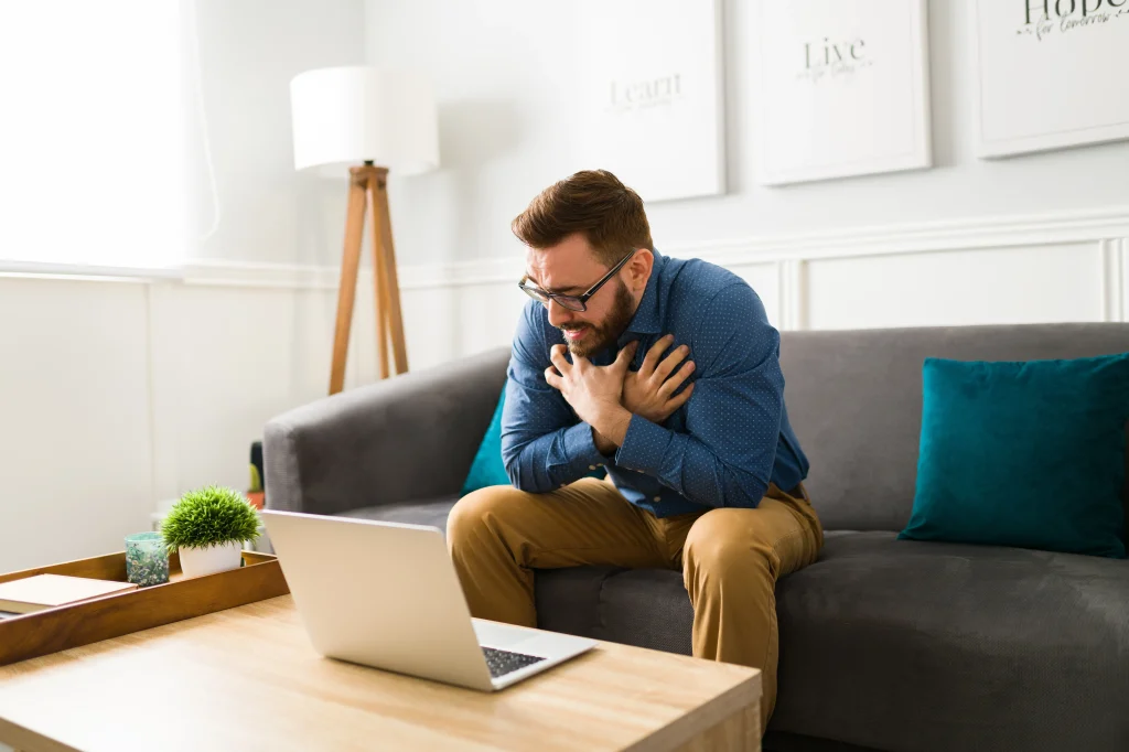 Men's AI therapy trend: risks and rewards revealed