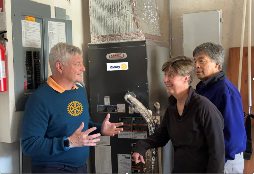 Green @ Home Neighborhood Tour showcases clean energy benefits