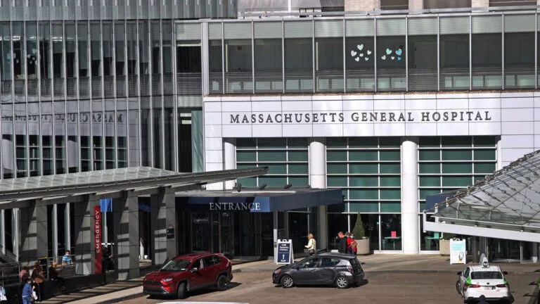 Boston-area hospitals rank among the world’s best, Newsweek says