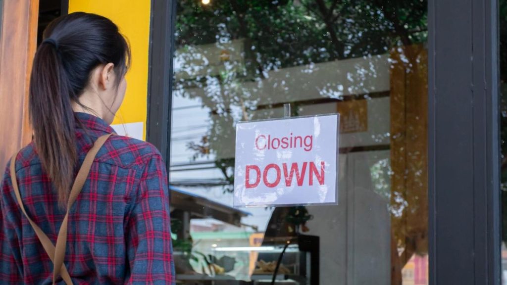 30-year-old chain closing all 28 restaurants in April
-