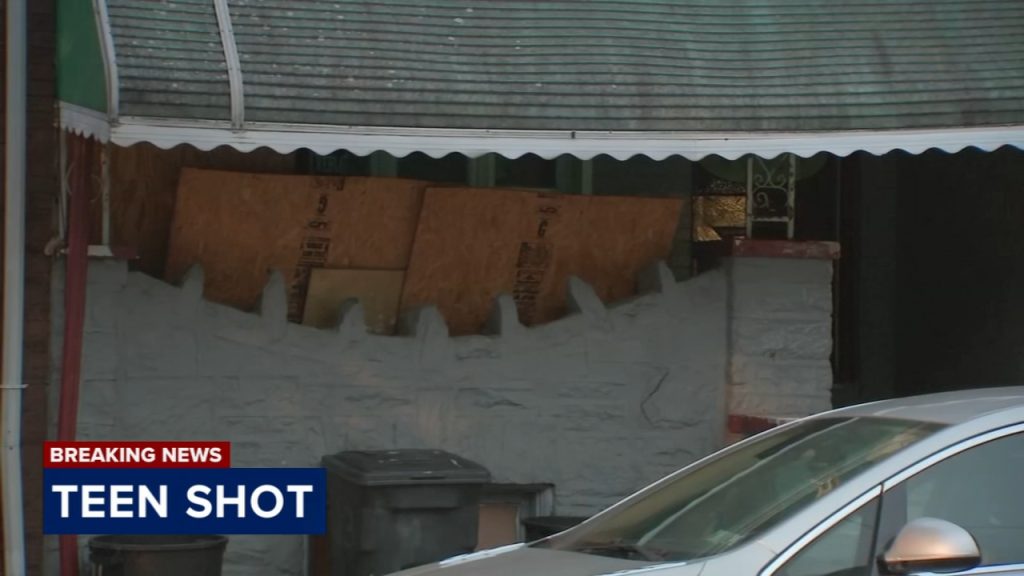 17-Year-Old Shot in Stomach Inside South Philly Home