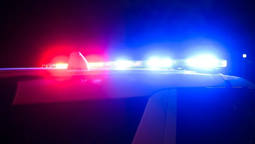 Circle K gunfire ends in arrests, suspect shot by police