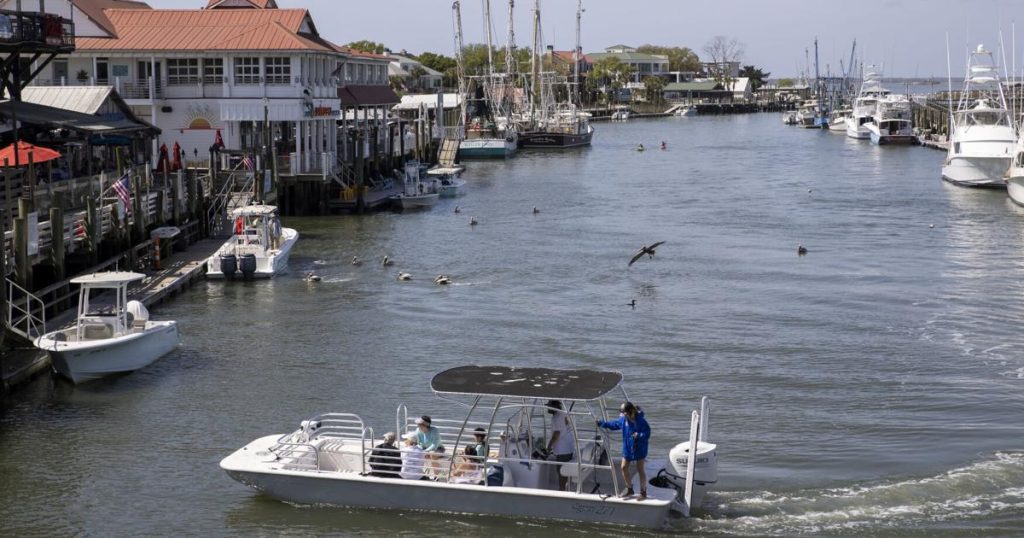 Saltwater Cowboys enforces 9 p.m. dock curfew after fatal boat crash
