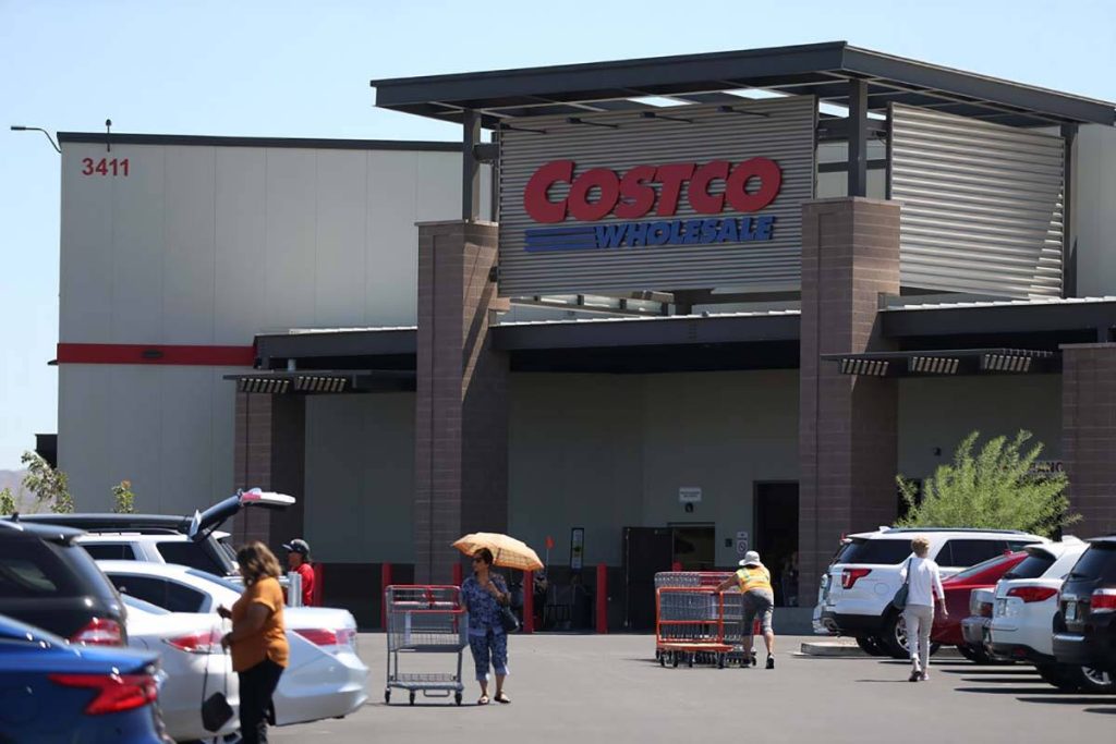 Suspect Maces Costco Employee, Shoppers During Laptop Theft Escape