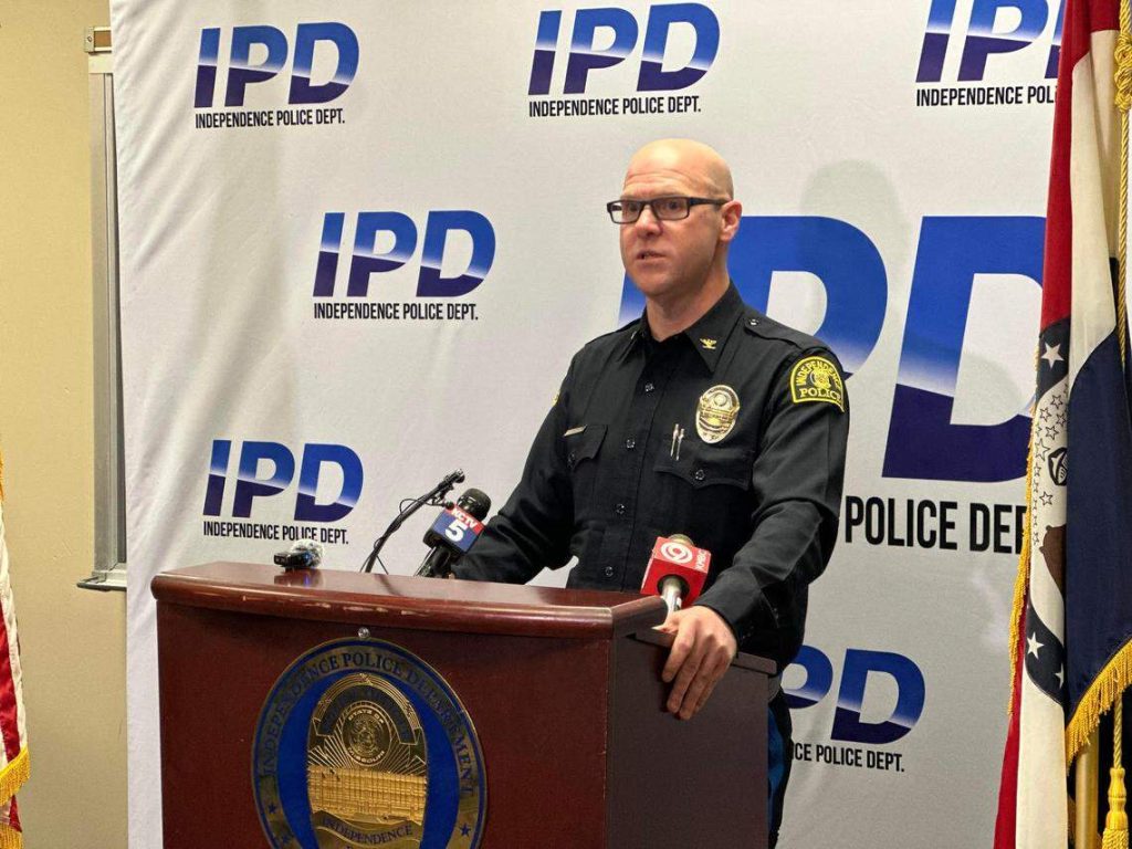 Lawsuit filed over secret deal to pay ex-Independence police chief