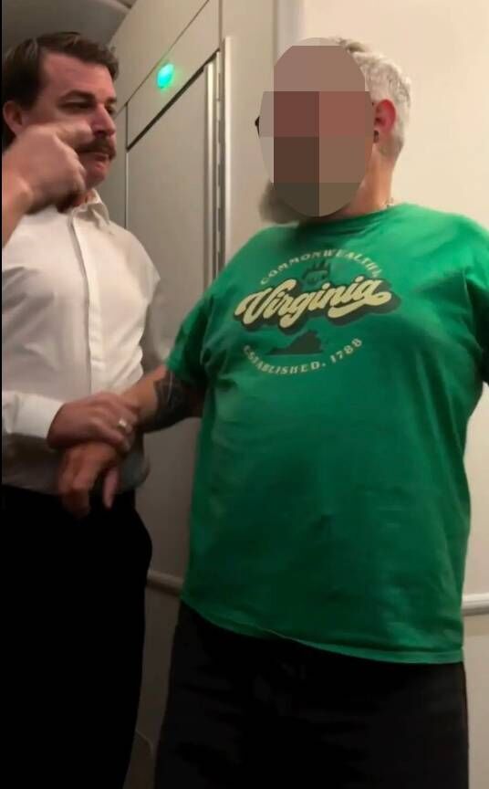 Qantas passenger 'drunkenly bites cabin crew member' mid-flight