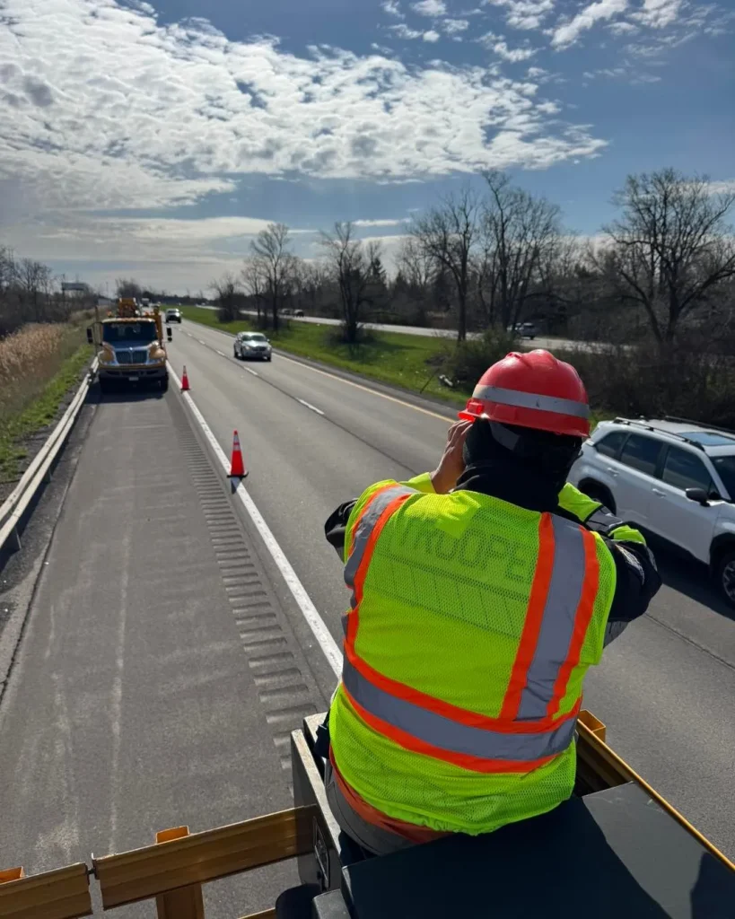 NY State Troopers Disguised as Construction Crew Hand Out Hundreds of Tickets