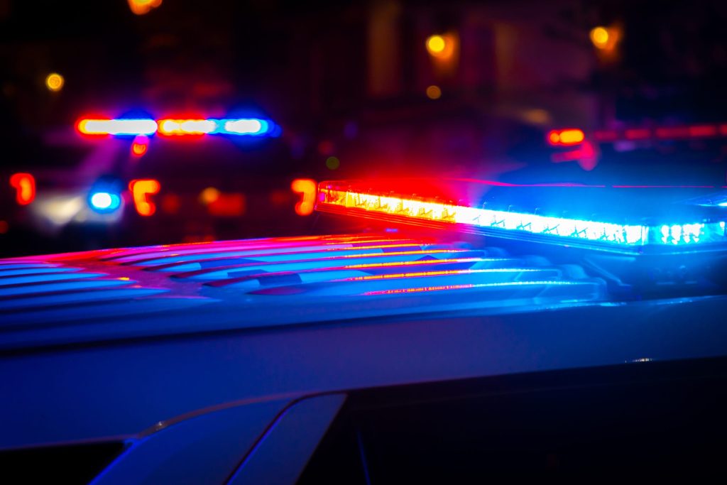 Wrong-way pickup on I-41 hits 4 vehicles, sends 5 to hospitals