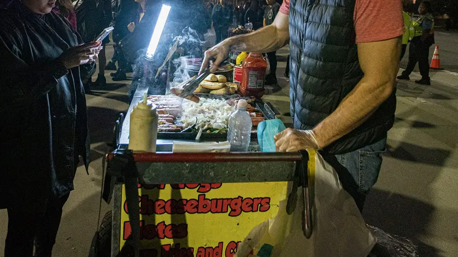 Heated hot dog vendor brawl erupts in West Hollywood