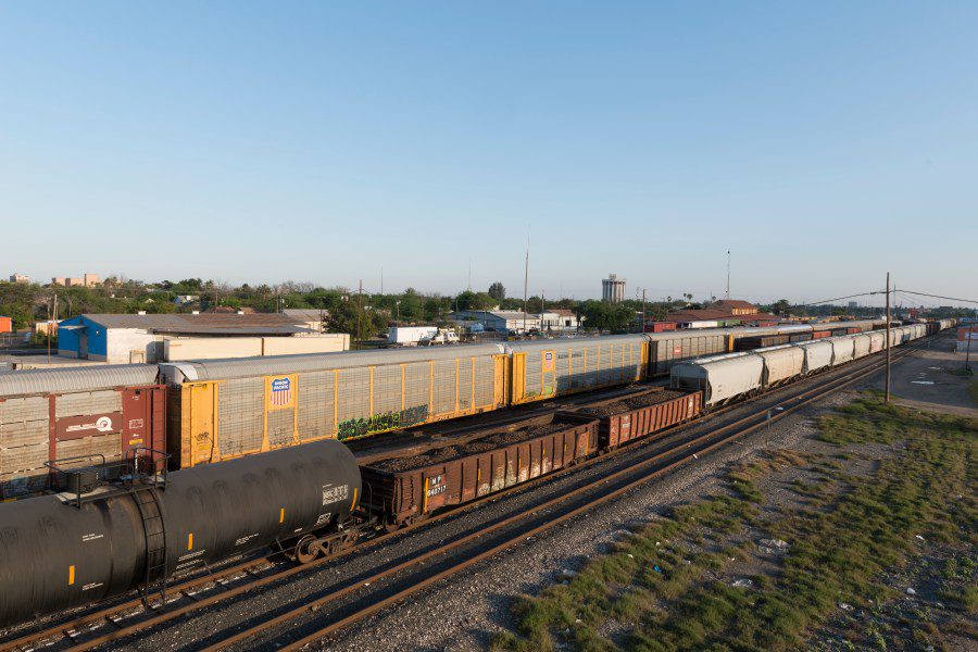 6 bodies found in boxcar in Laredo, Texas: Police