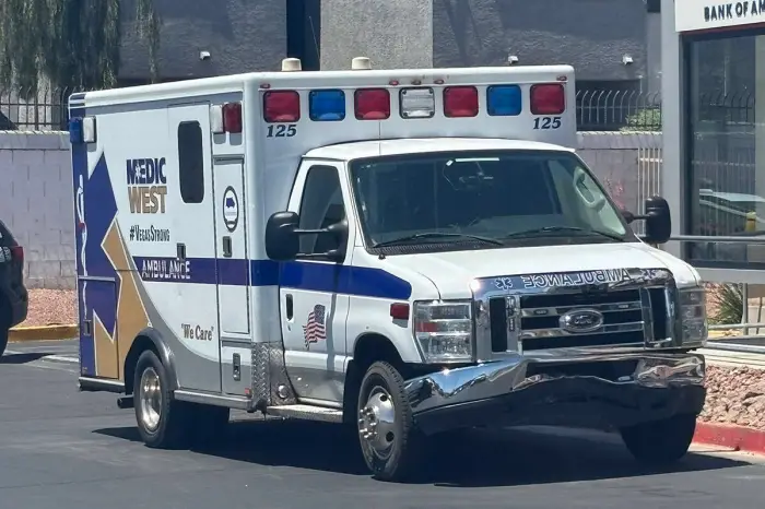 Suspect Attempts Stabbing, Rams Ambulance in East Vegas