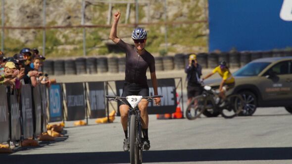 Cycling star murdered by jealous girlfriend