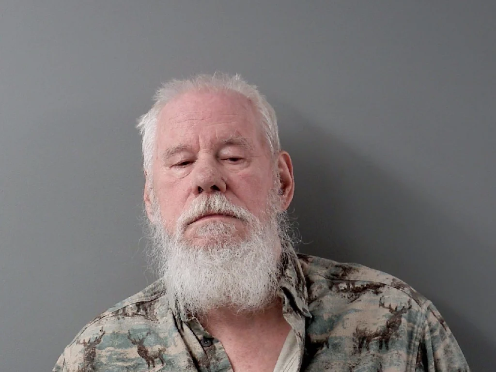 Man Exposes Himself Near Elementary School