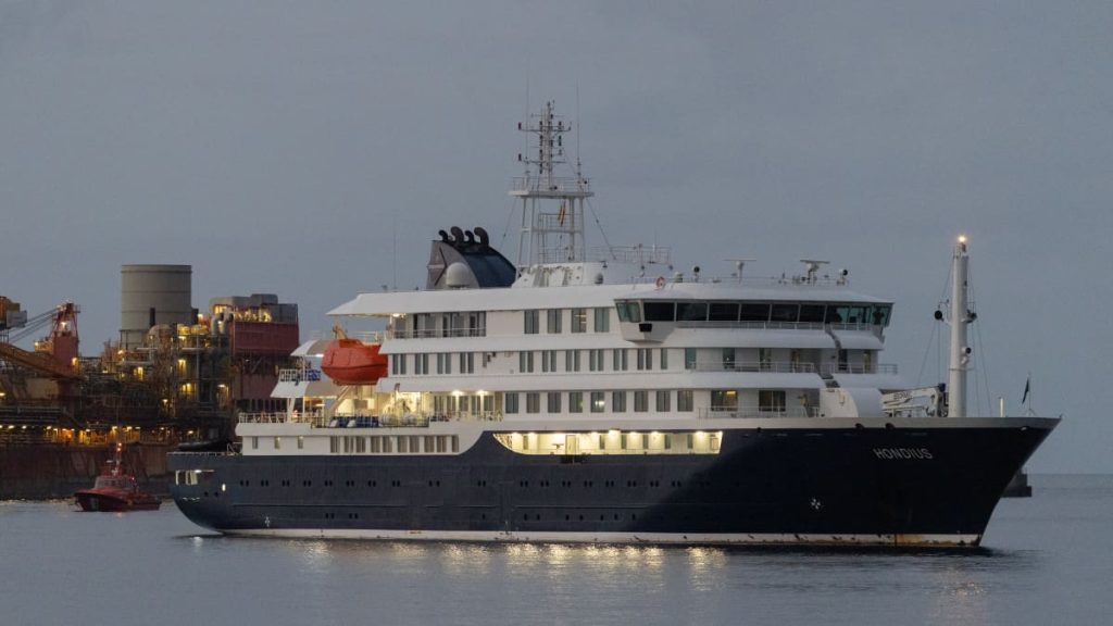 Cruise ship hit by hantavirus outbreak docks in Tenerife