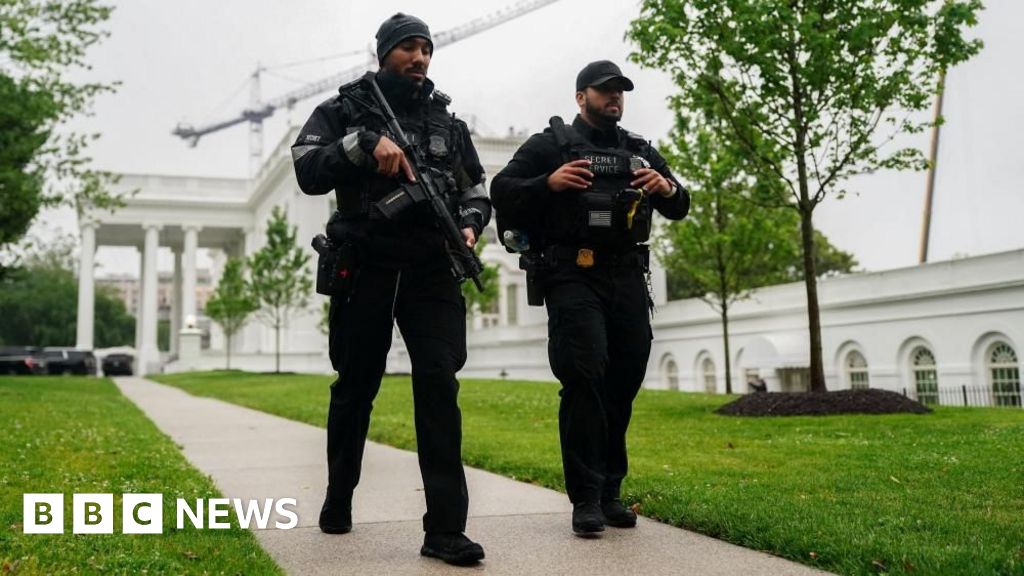 White House Gunman Claimed to Be Jesus in Prior Incident
