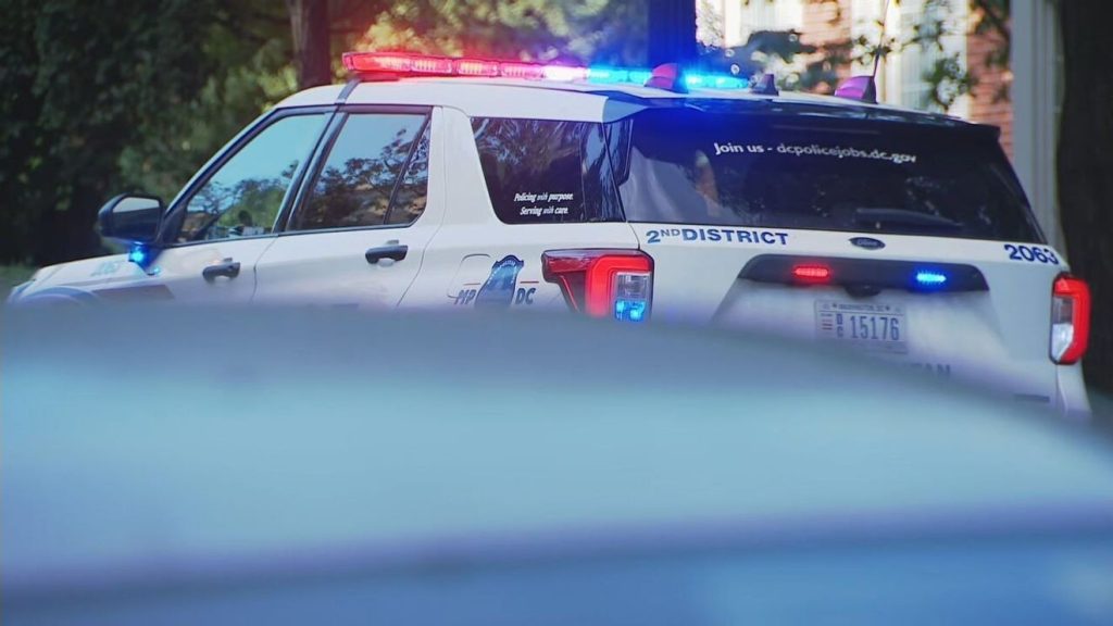 Man Stabbed in Navy Yard; Suspect Still Wanted