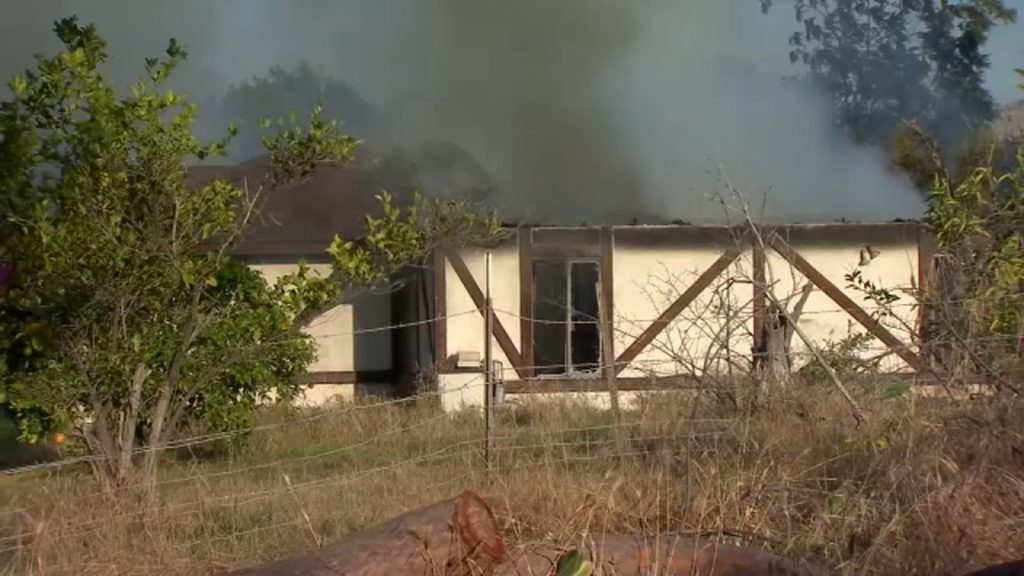 2 dead in Springville house fire