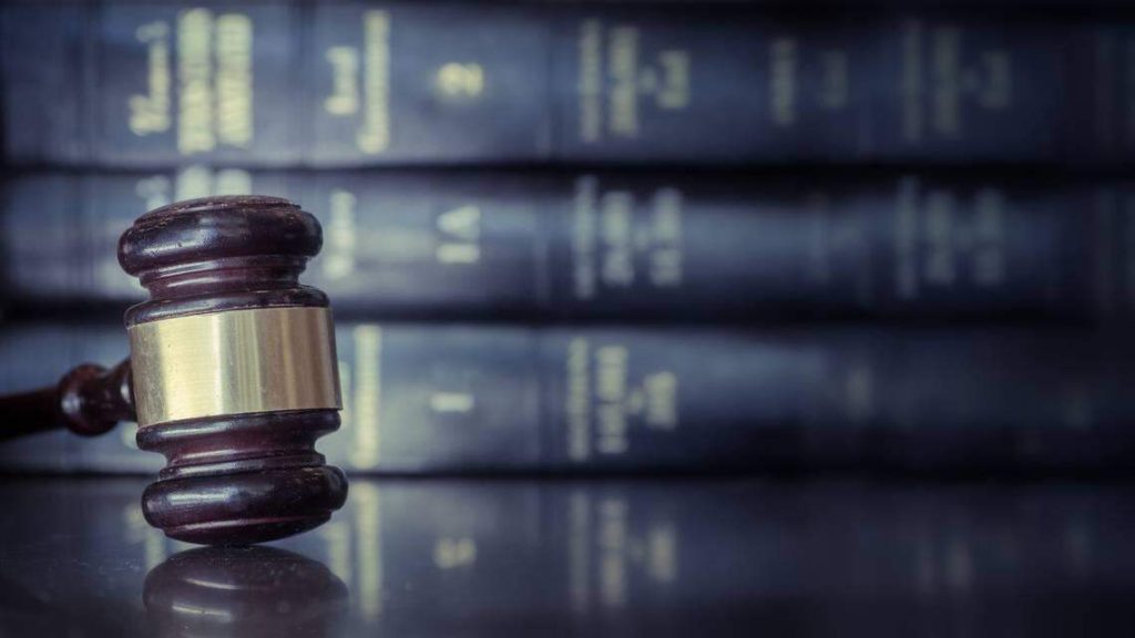 Father-and-son lawyers disciplined for impugning judge