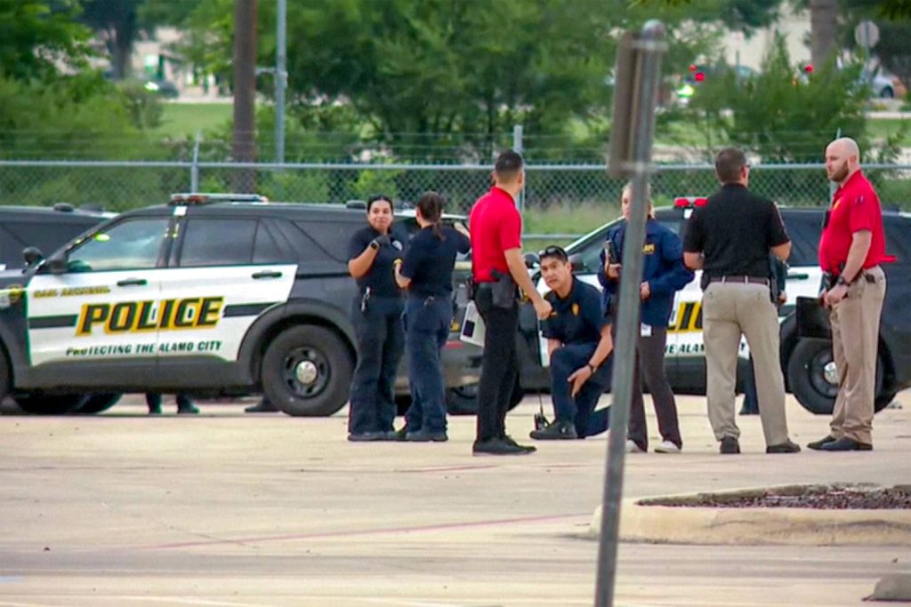 Texas mom arrested after kids found dead in burning car