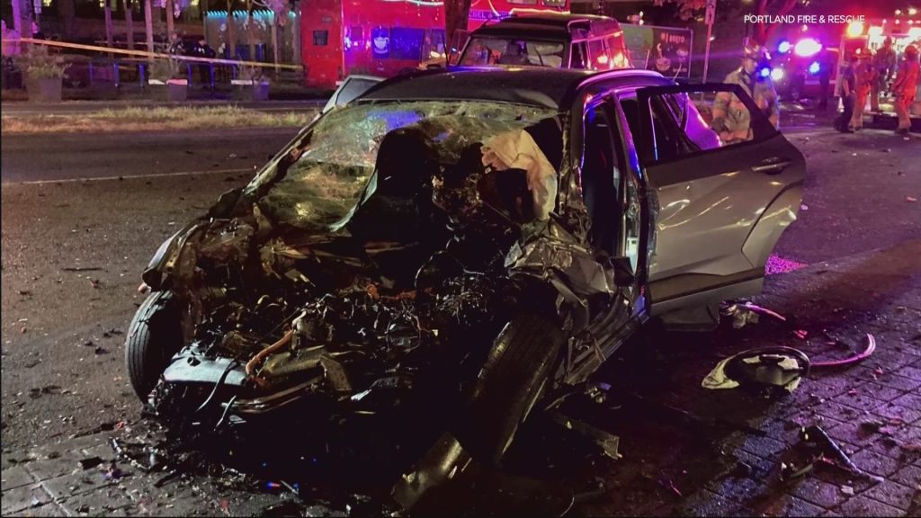 3 injured in DUII crash downtown