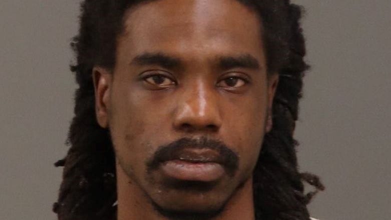Man accused of seeking teen for sex in Warren faces trial