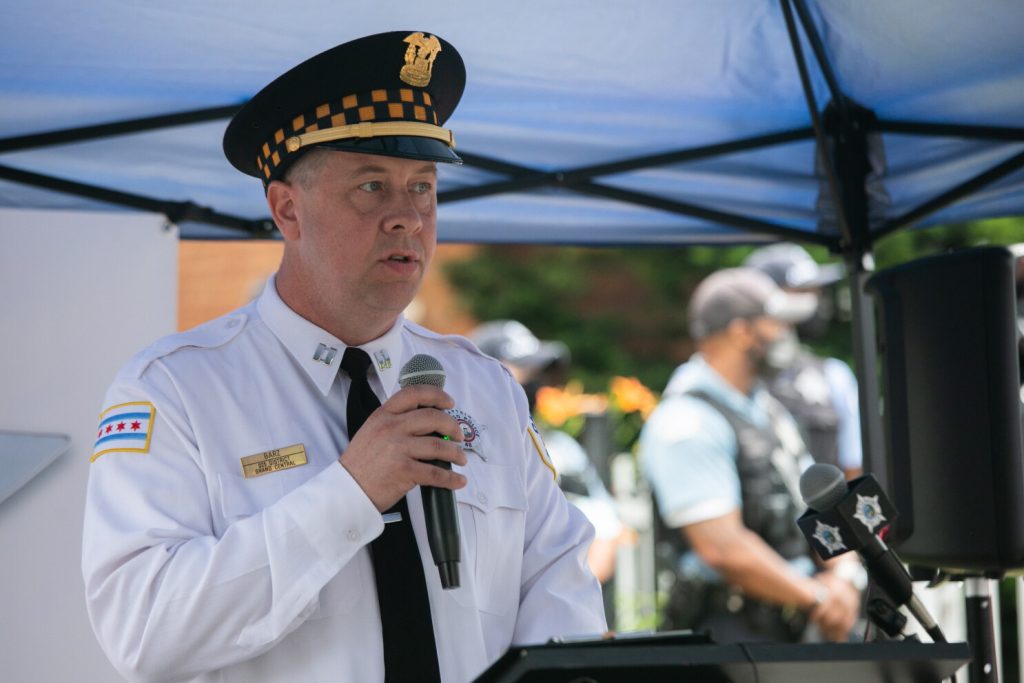Chicago cop sues over do-not-hire list placement