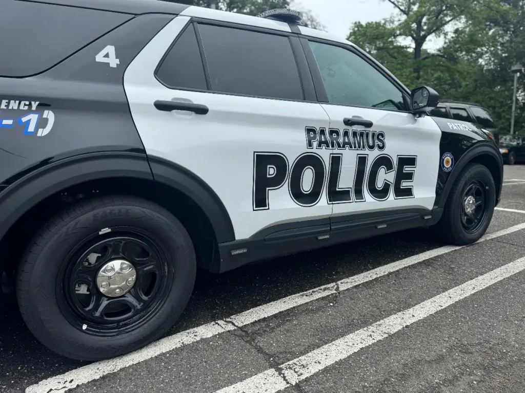 Student Takes Security Guard's Glock in School Bathroom