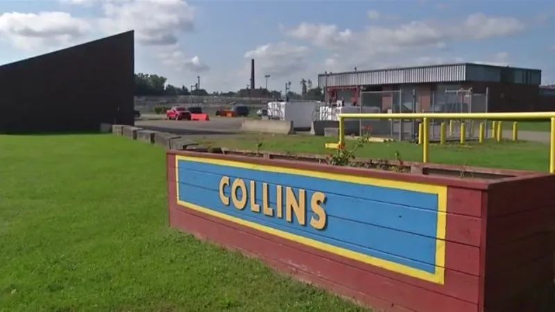 8 officers injured in violent attacks at Collins Facility