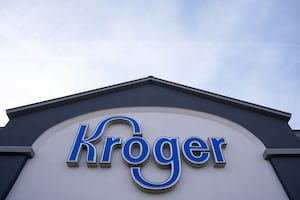 Body found in vacant Atlanta Kroger; foul play suspected