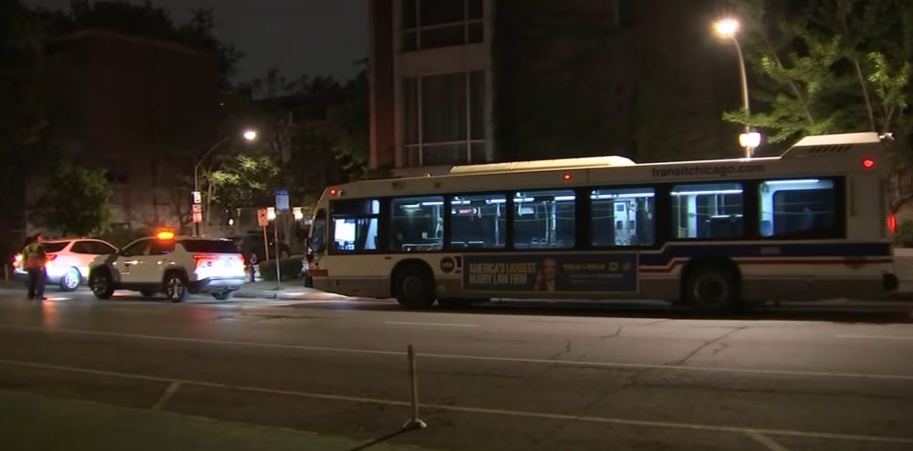 Chicago Bus Driver Escapes Kidnapper by Climbing Through Window
