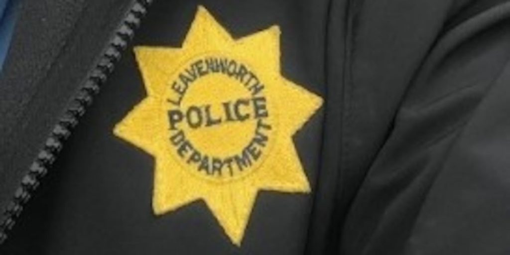 16-Year-Old Escapes Abduction Attempt in Leavenworth; Suspect Sought