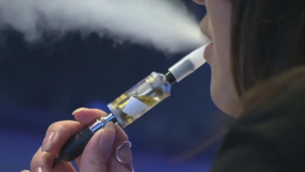 Exeter teacher quits after allegedly giving vape products to students, police say